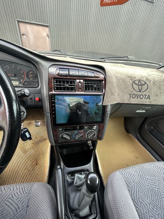 Продам тойота авенсис