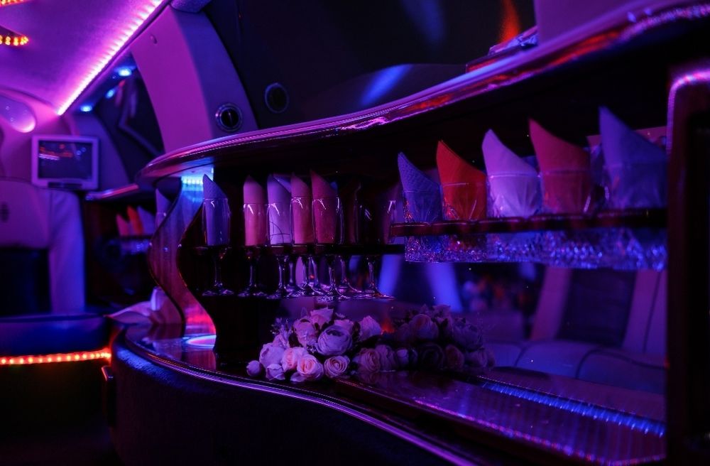 Vând Limuzina Town Car