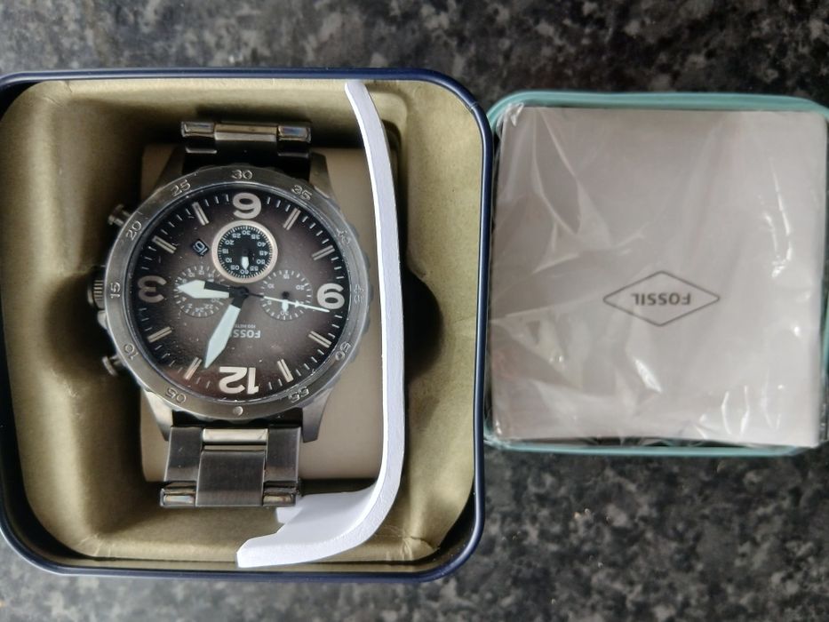 Нов часовник Fossil JR1437