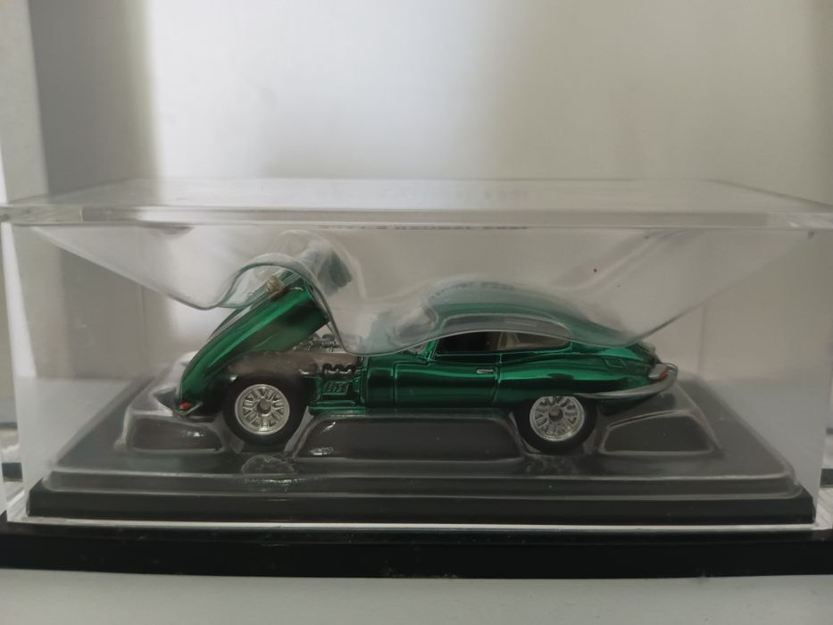 Hot wheels Red line RLC