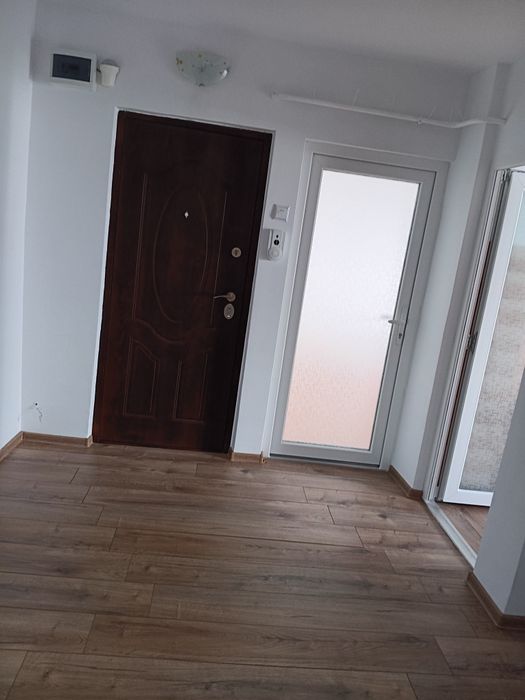 Închiriere apartament