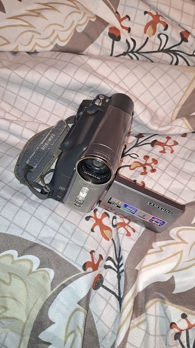 Samsung Digital Cam MiniDV Originală – Funcționează Perfect