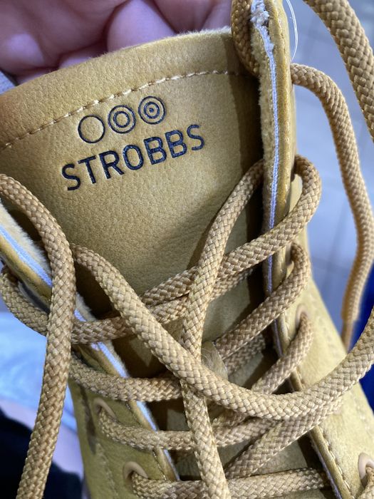 Продам ботинки Strobbs