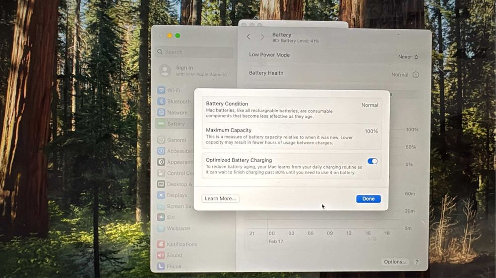 Macbook M2 пълен пакет с кутия зарядно , касова документи