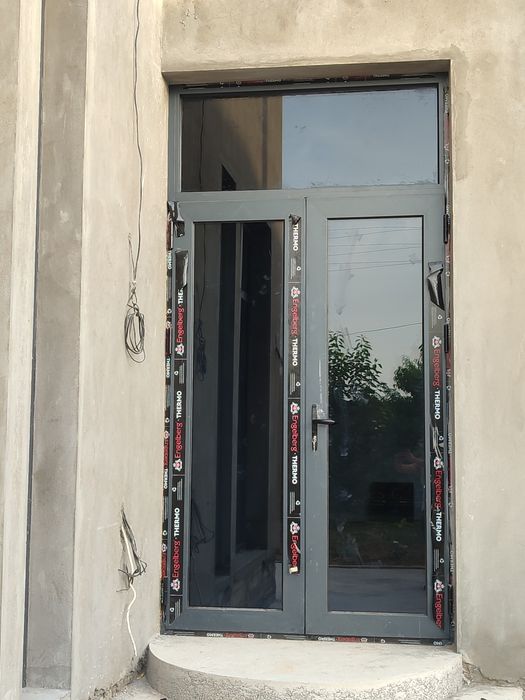 Akfa plast eshiklar  va romlar uchun yonga surladigon setklar