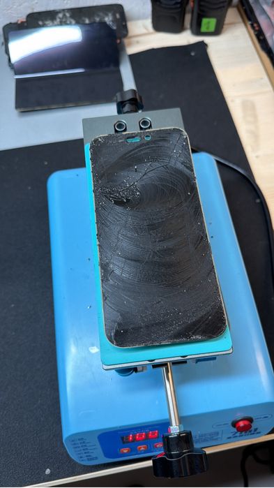 Service GSM Reparatii Telefoane iPhone Samsung Xiaomi Huawei Deblocari Software