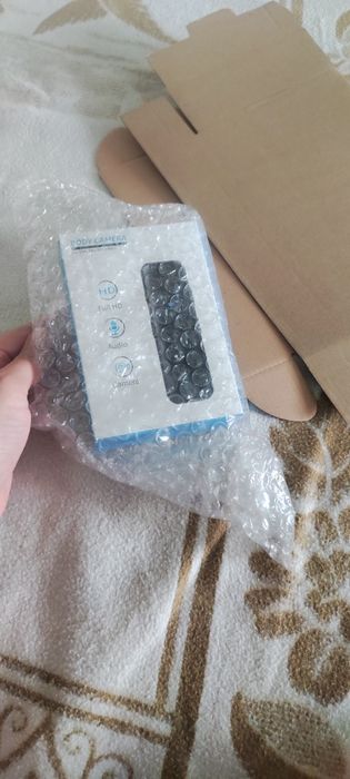 Cameră video corporală