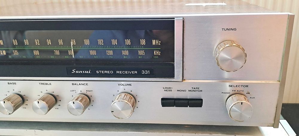 Sansui 331 amplituner vintage amplificator performant