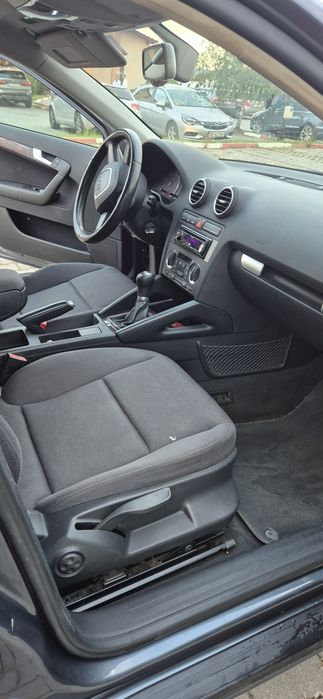 Vind audi a 3 2L 140 hp