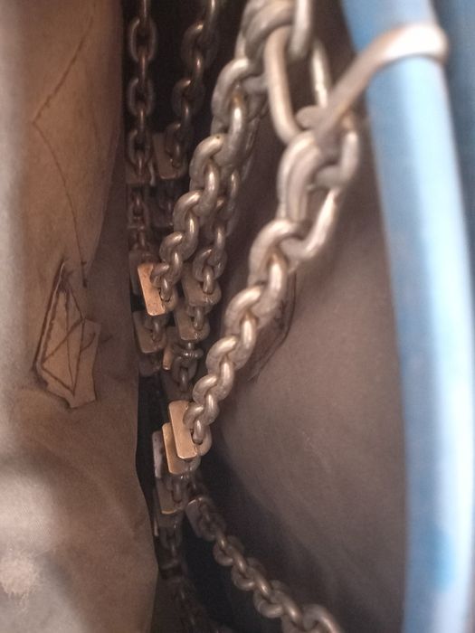 Зимний цепи для авто,срочно продаётся размер 195-70.R15 .16