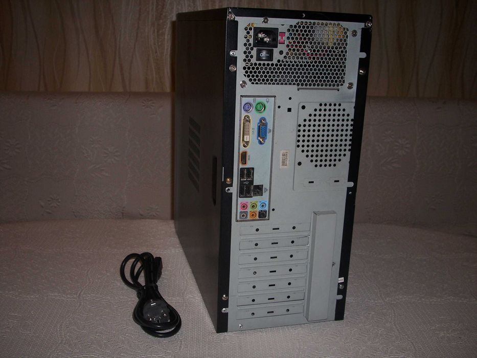 Компютър с "Windows 11"