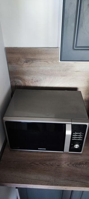 Микровълнова фурна Samsung