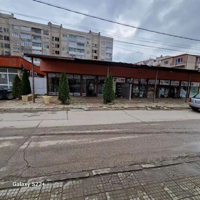 Продава се Магазин в Пазарджик, Окръжна болница - 200 кв.м за 900 €/кв.м - Снимка #4