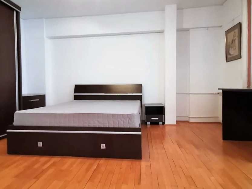 Дава се под наем Тристаен апартамент в Пловдив, Въстанически - 90 кв.м за 341.7 € - Снимка #2