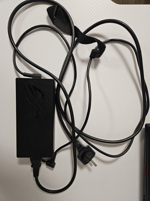 Laptop Gaming ROG Strix Hero 3