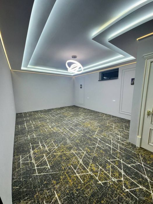 Мастер по коврам: оверлок, резка, соединение, дизайн, укладка