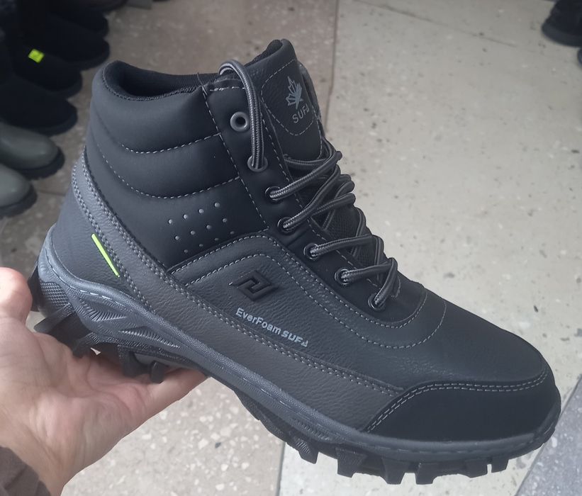 Продам новую обувь