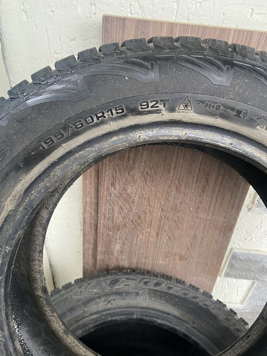 Шины зимныйе с шипами