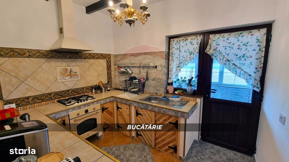 Casa noua in Bozanta 188m2 / 1000m2 teren si anexe ideala pt. familie