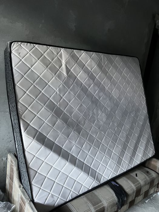 Продается Матрас 200х160