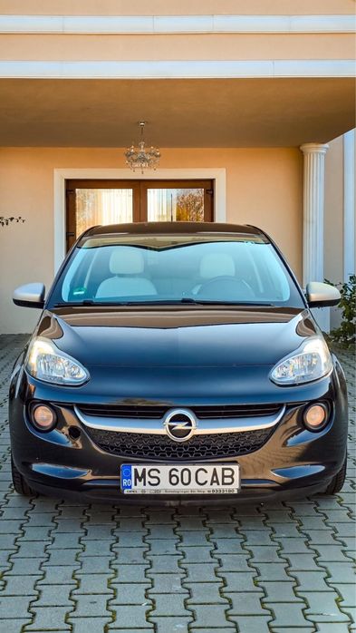 Opel adam nu corsa