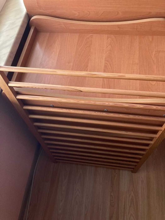 Детско легло в добро състояние