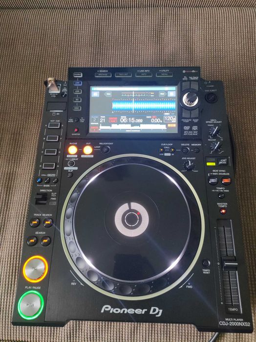 Cd player  Pioneer cdj 2000 Nexus 2