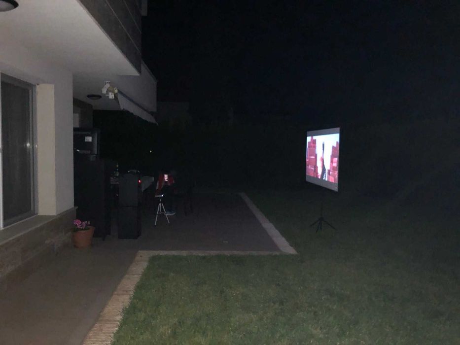 Преноси мини видео проектор Full HD/Домашно кино/Теливизор ЛЕД/Android