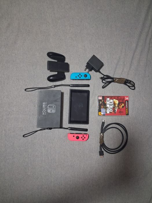 Consola Nintendo Switch + Joc Red Dead Redemption GRATUIT