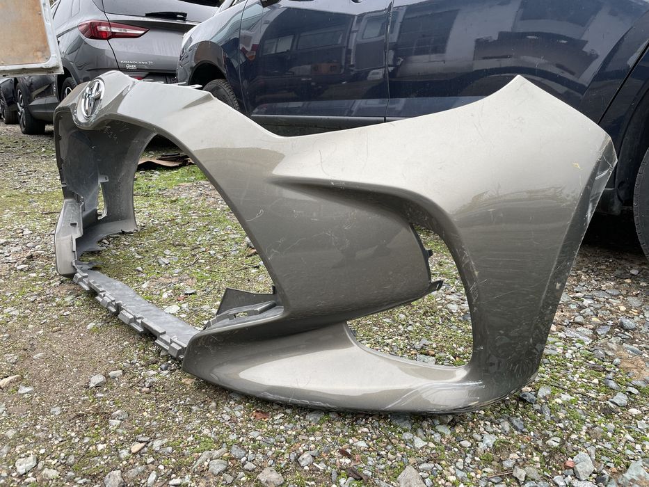 Предна броня за Toyota Yaris Тойота Ярис 2020-2024г
