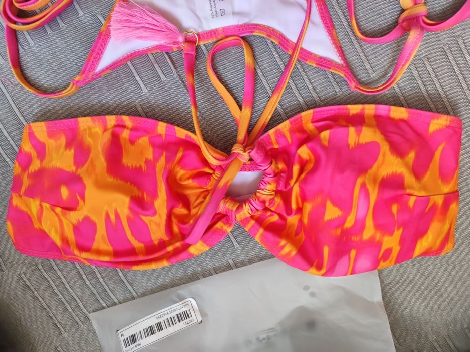 Бански костюм и долнища на бански