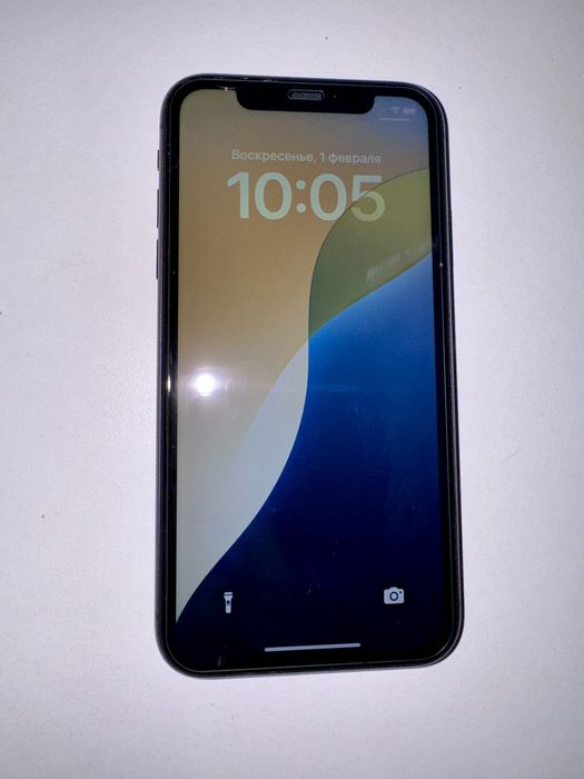 Продам айфон 11