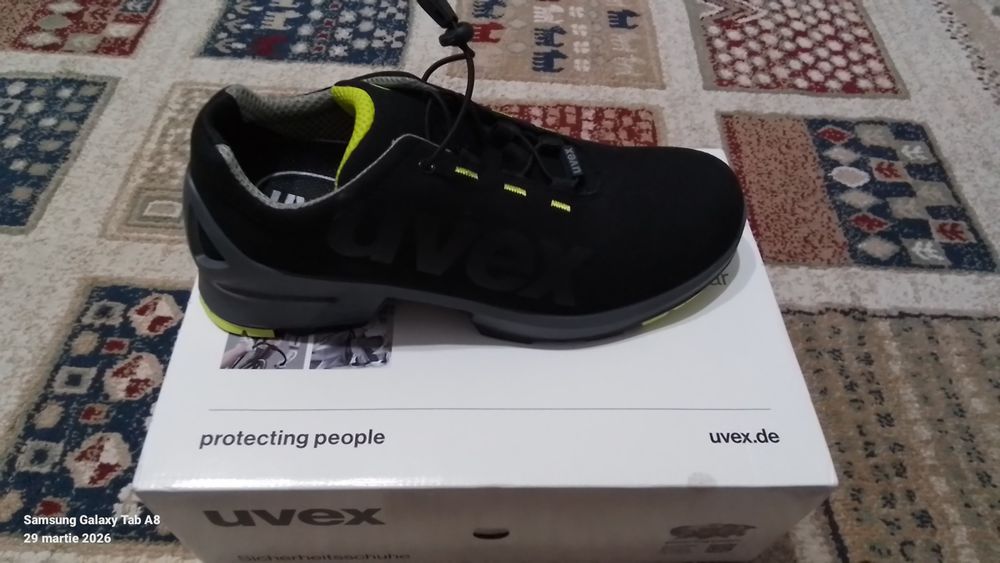 De vânzare saftey shoes măsură 44. Produs nou nouț.