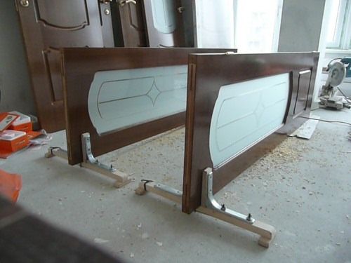 Подставки под дверь