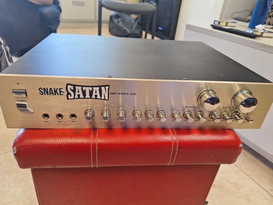 Усилвател Amplifier