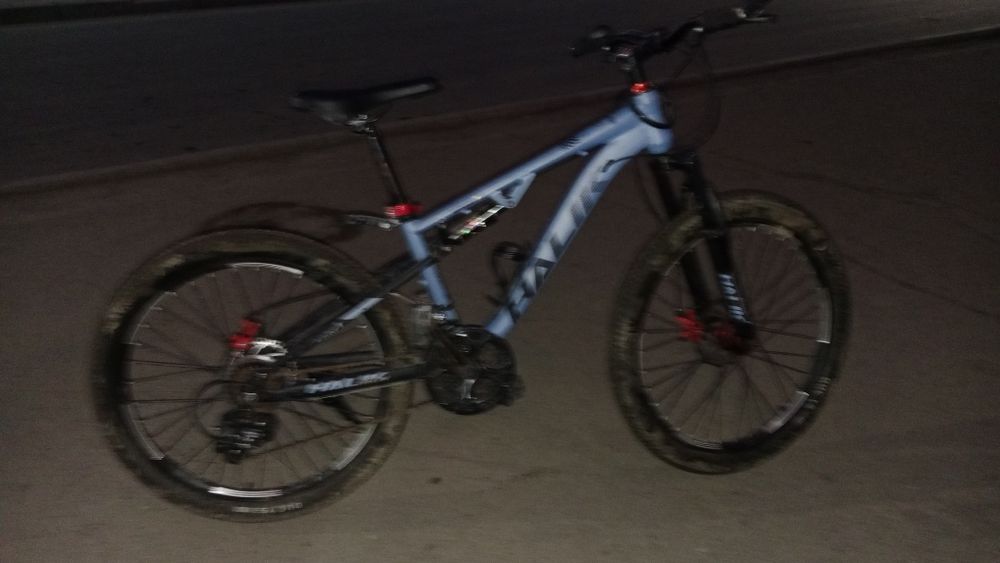 Велик срочно Halik