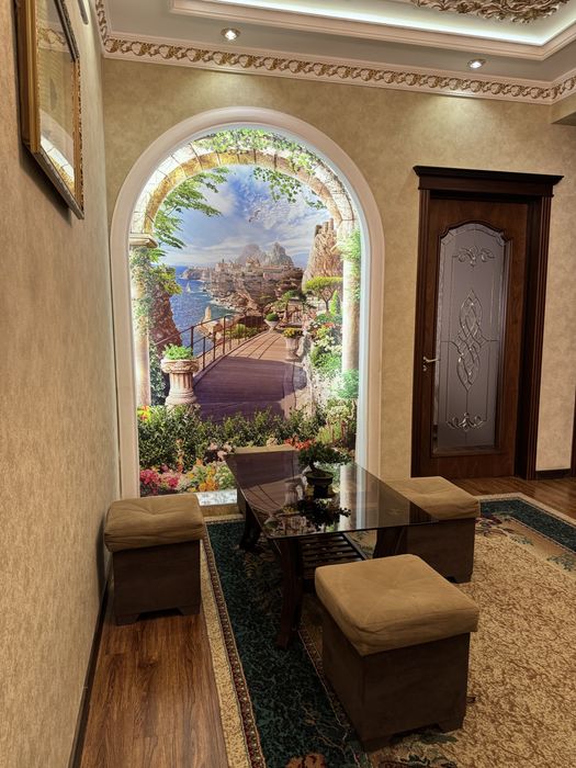 Журнальный столик для гостиной и офисной jurnalniy stol+pufik