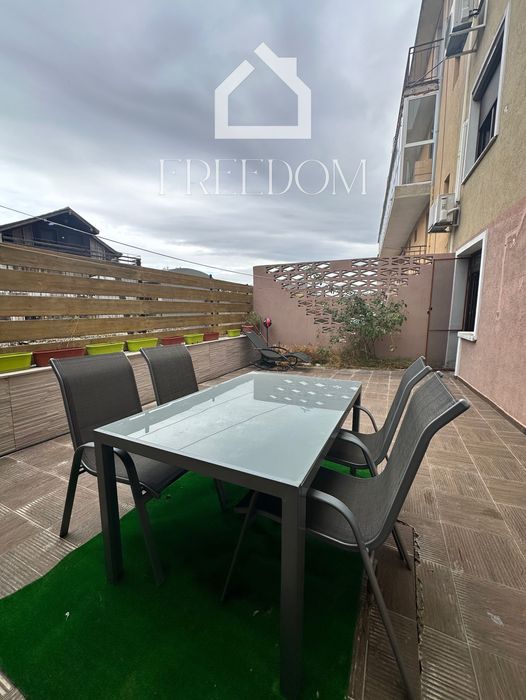 Продава се Тристаен апартамент в Варна, м-т Траката - 104 кв.м за 2212 €/кв.м - Снимка #12