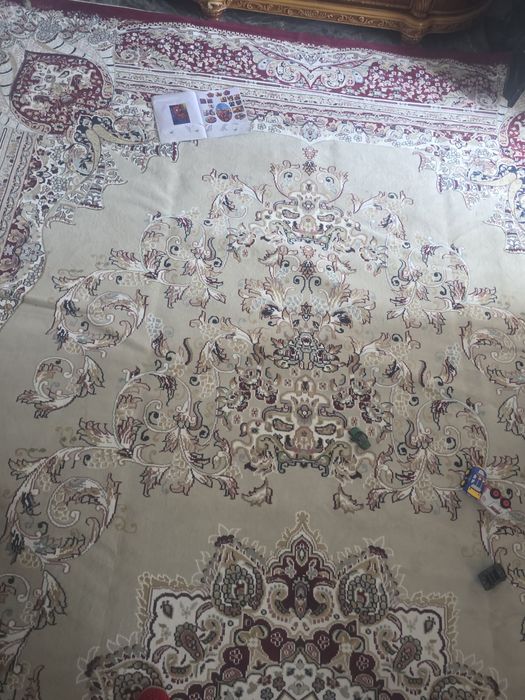 Продам ковер , новый