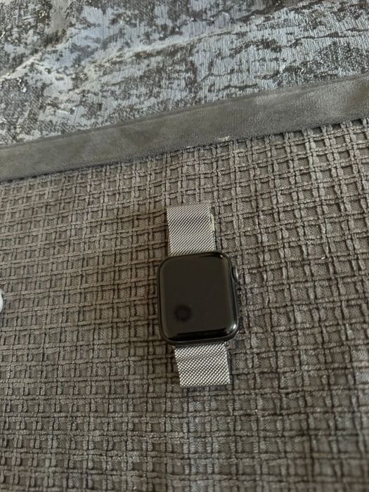 Apple watch продам