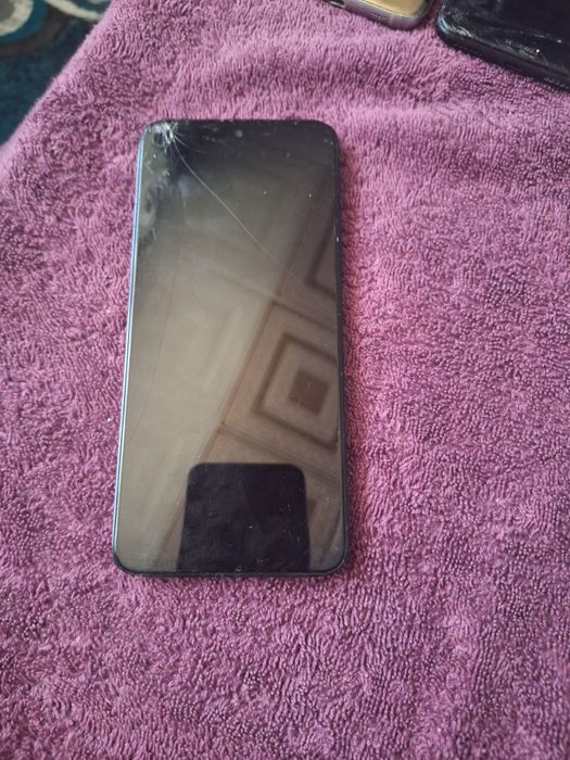 Telefoane pentru piese