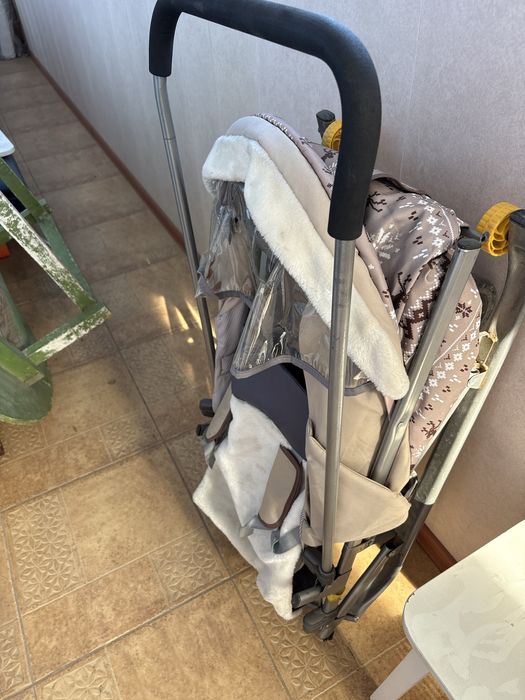 Детский стульчик, коляска санки б/у