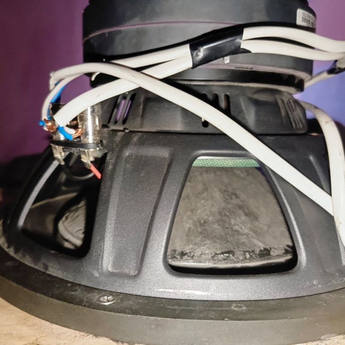 subwoofer sotiladiMachete Fight R 1.200 MAX 2.400