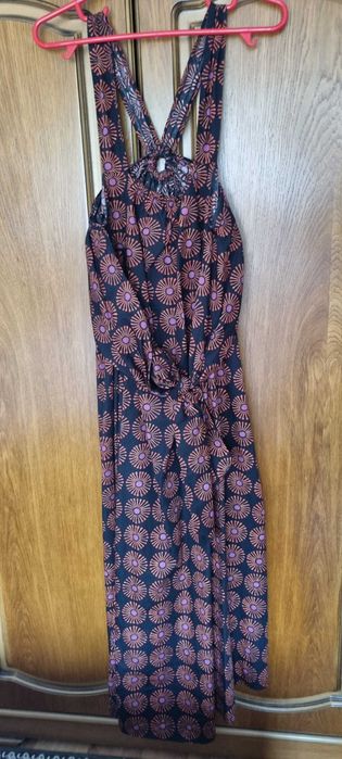 Vând rochie lungă, MOTIVI, cu bretele, nouă, din bumbac.