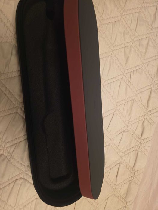 Placa de indreptat parul Dyson Airstrait Red Velvet / Gold folosita doar de 2 ori