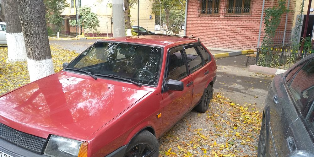 Продаётся ваз-2109 лада девятка в отличном техническом состоянии 1987