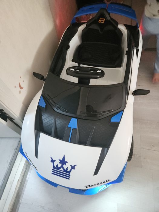 Детская машина на пульту новые продаются