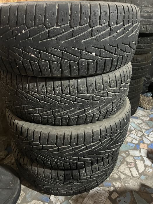 Продам зимнюю резину