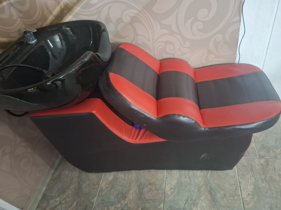 Продам мебель для салона