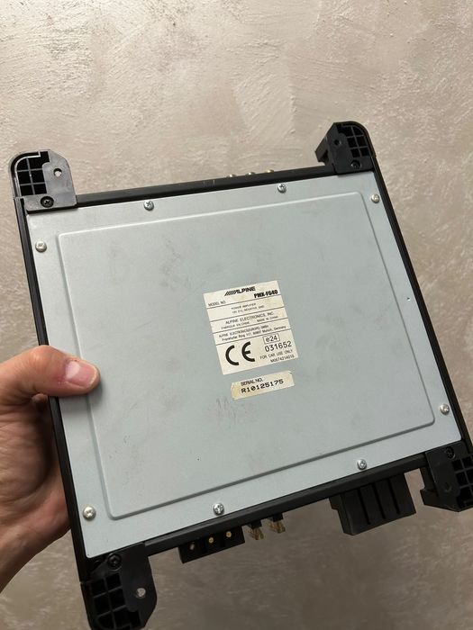 Amplificator auto Alpine PMX-F640 – 4 canale / 640W